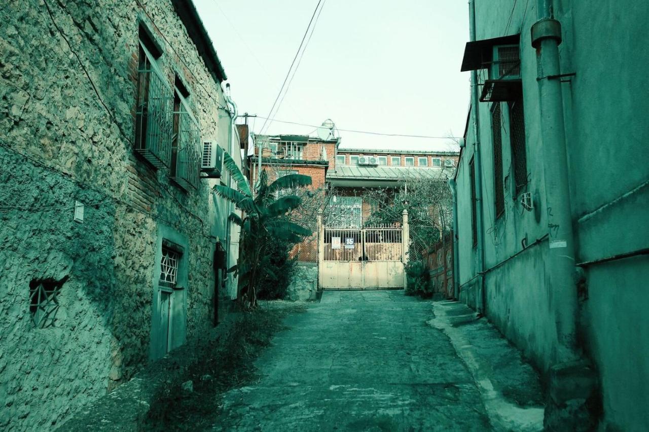 Гостевой дом Old Кутаиси Экстерьер фото